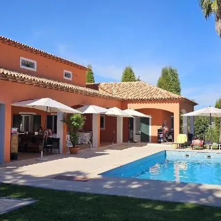 Retiro Dos Cedros - Casa Palmeiras Bike Bed and breakfast 3*