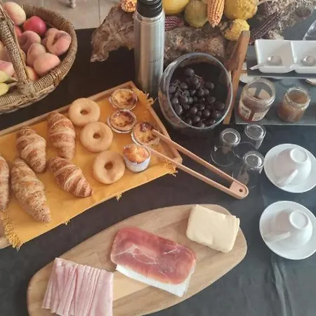 Retiro Dos Cedros - Palmeiras Bike Bed & Breakfast