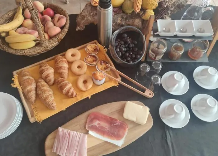 Retiro Dos Cedros - Palmeiras Bike Bed & Breakfast